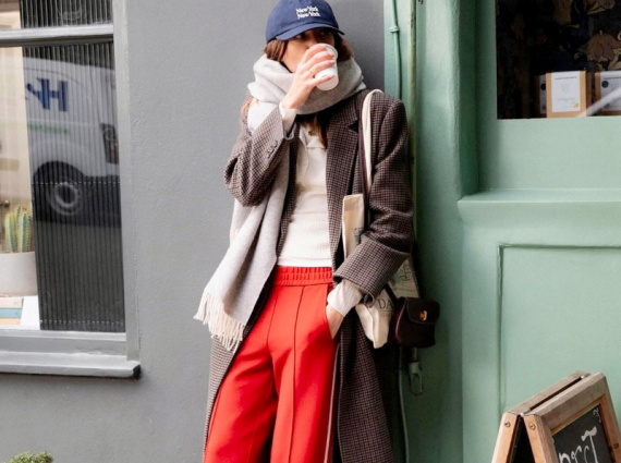 Rouge : 5 idées de looks 2026