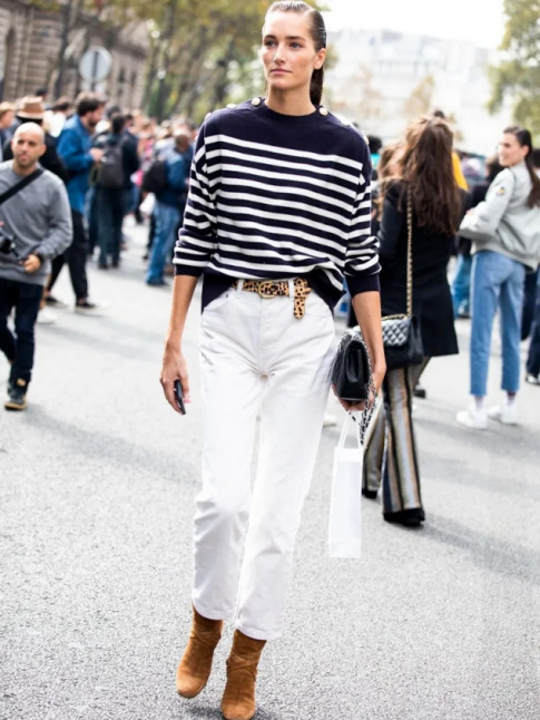 Mlant touche de lopard, rayures marinire et pantalon blanc, ce look a tout bon !