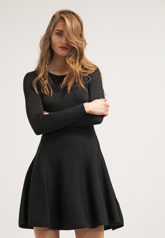 La robe noire chic - 45 modèles que l'on rêve d'avoir