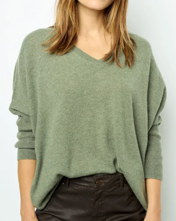 Pull oversize en cachemire kaki