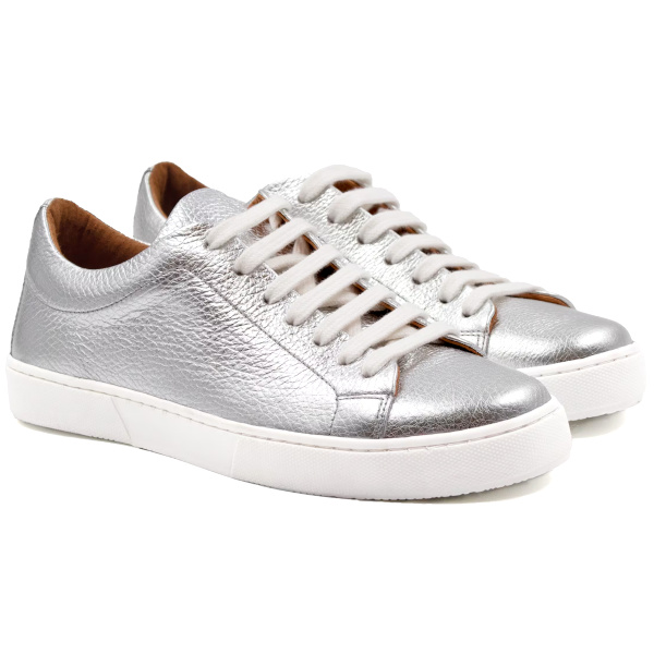 Tennis lacet cuir grain mtallis argent